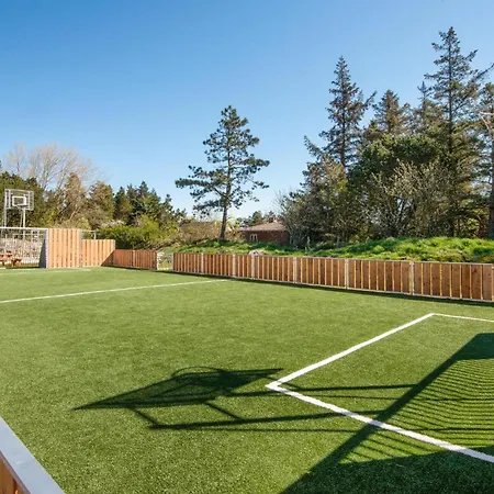 Holiday home In With Wifi *